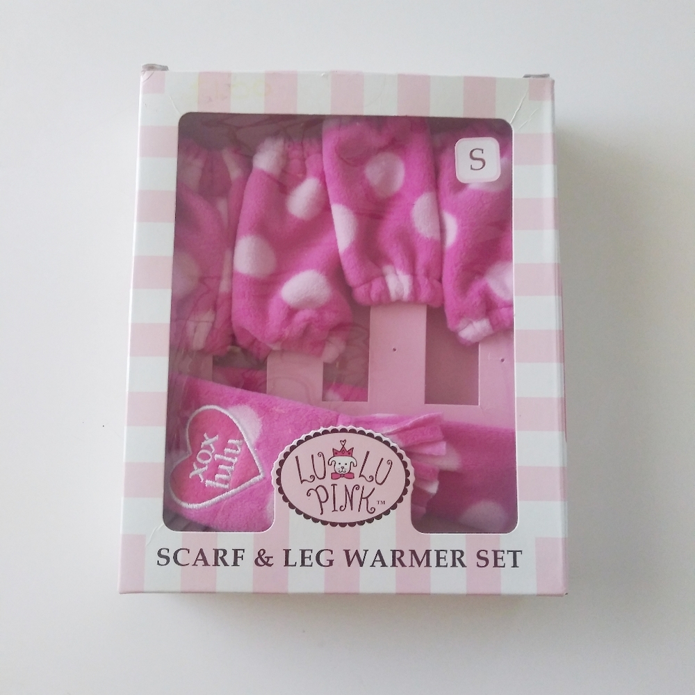 Lulu pink dog scarf and leg warmer set